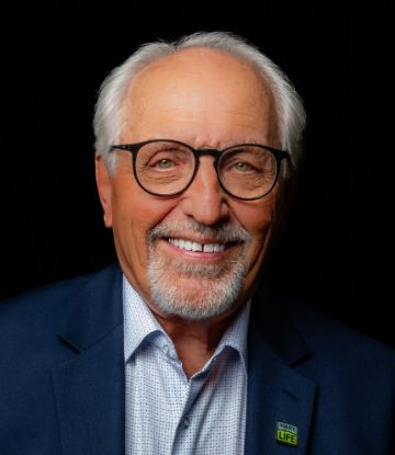 Picture of Lee Belmas - December 9th